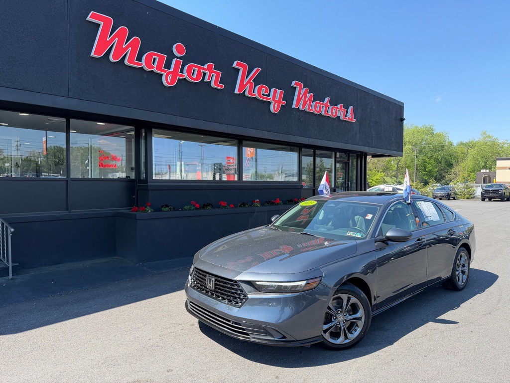2023 Honda Accord Image 1