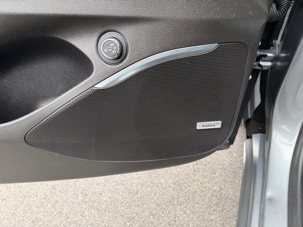 2021 Buick Enclave Image 13