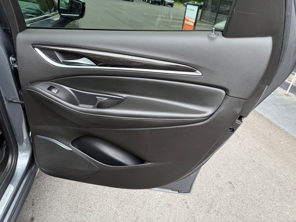 2021 Buick Enclave Image 28