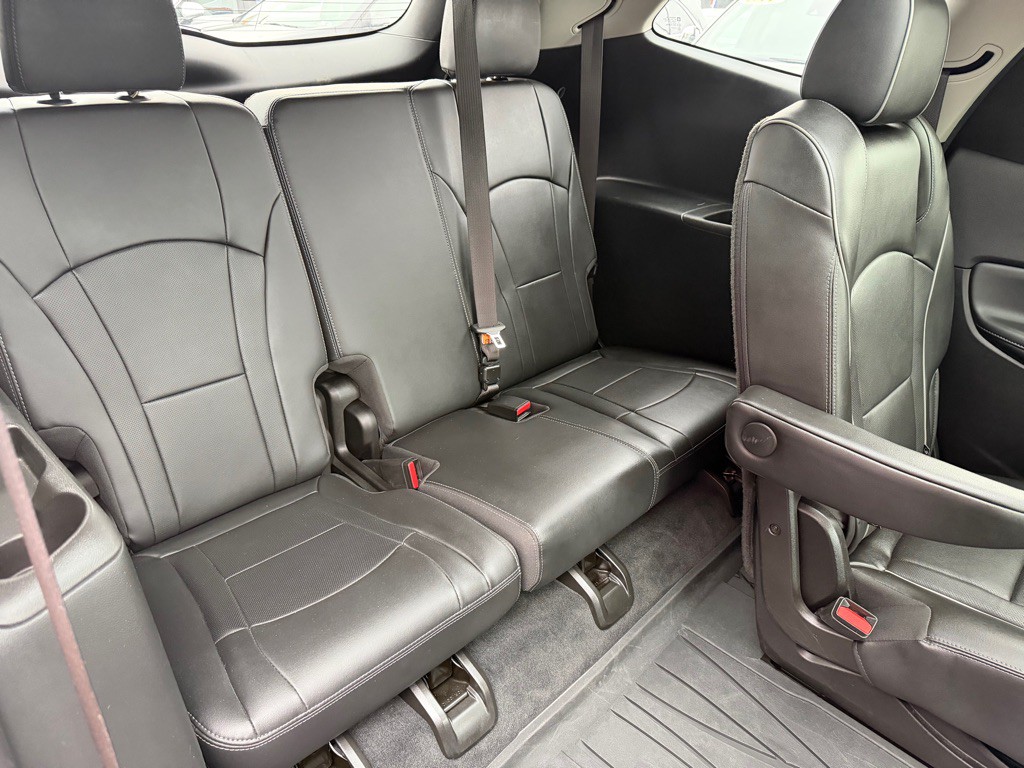 2021 Buick Enclave Image 30