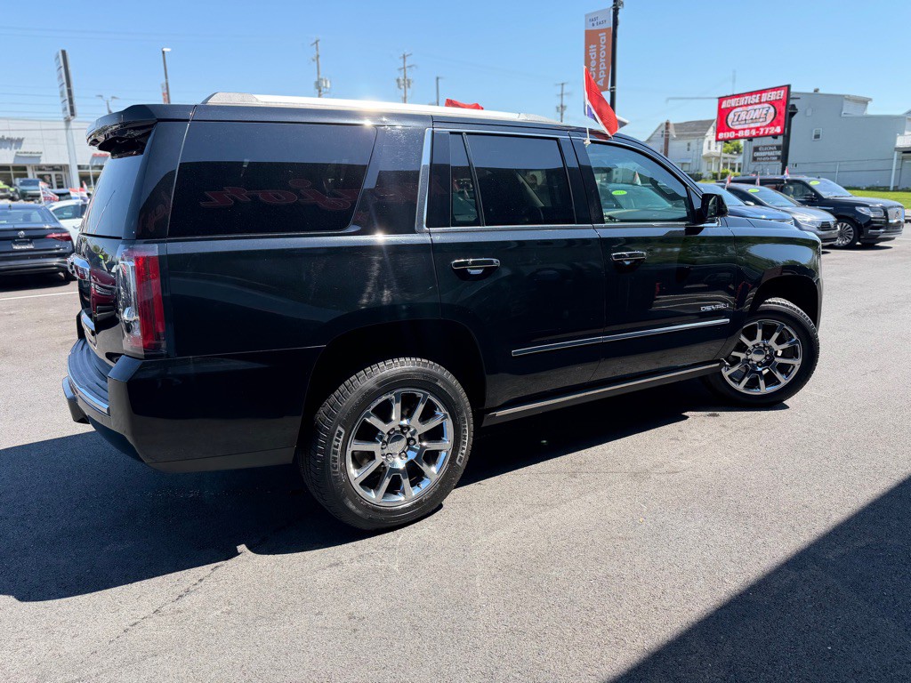 2017 GMC Yukon Image 7