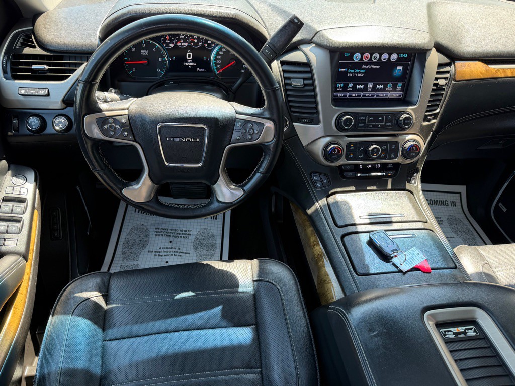 2017 GMC Yukon Image 11
