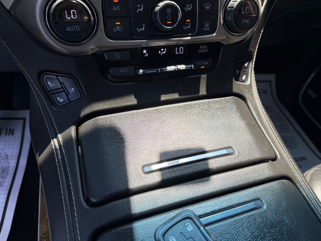 2017 GMC Yukon Image 19