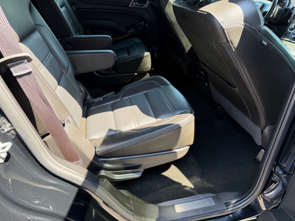 2017 GMC Yukon Image 28