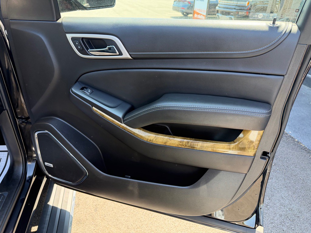2017 GMC Yukon Image 30