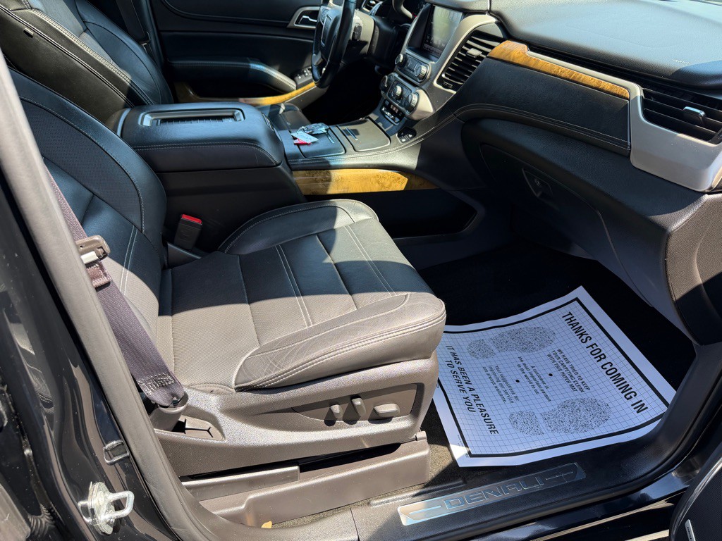 2017 GMC Yukon Image 31