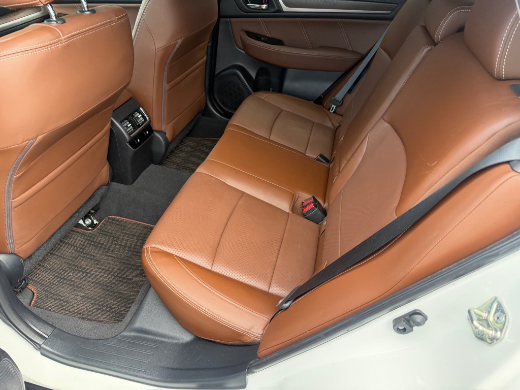 2017 Subaru Outback Image 20