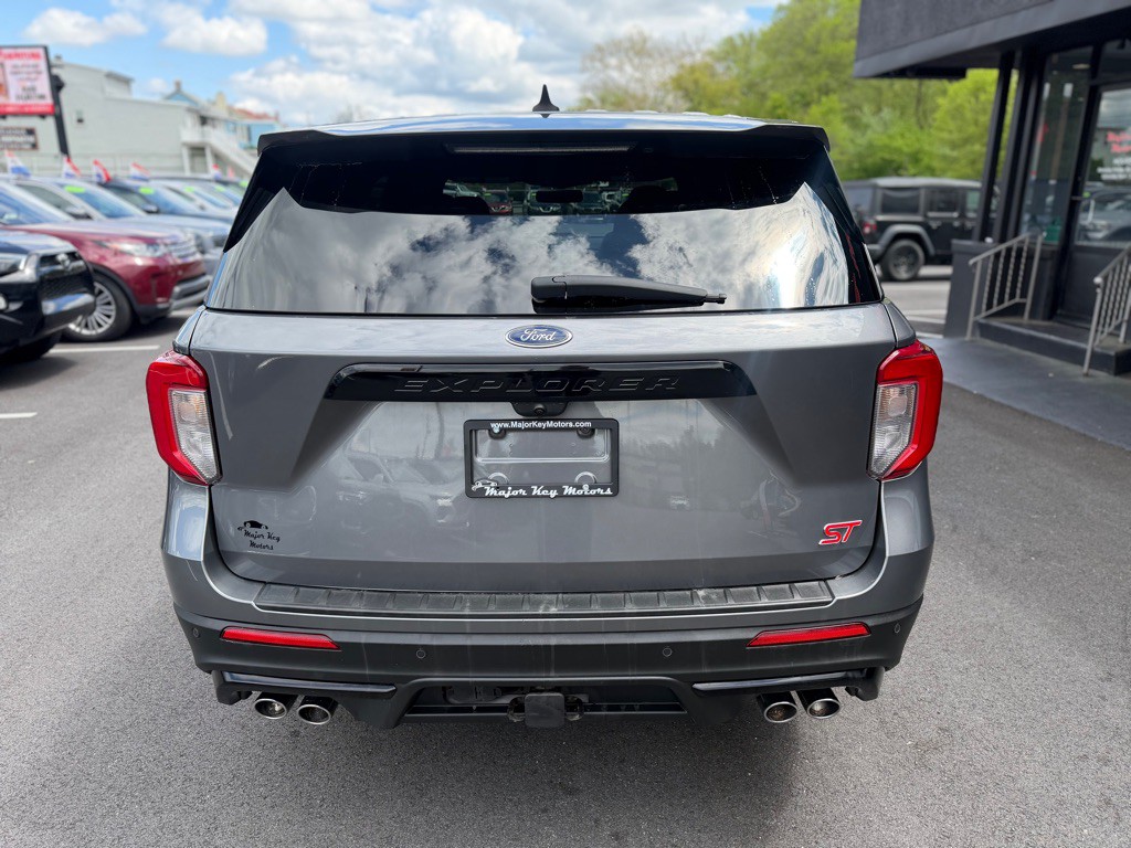 2021 Ford Explorer Image 5