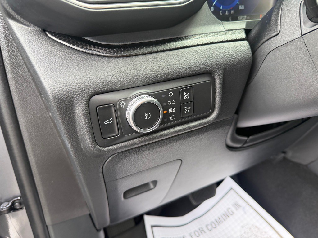 2021 Ford Explorer Image 13