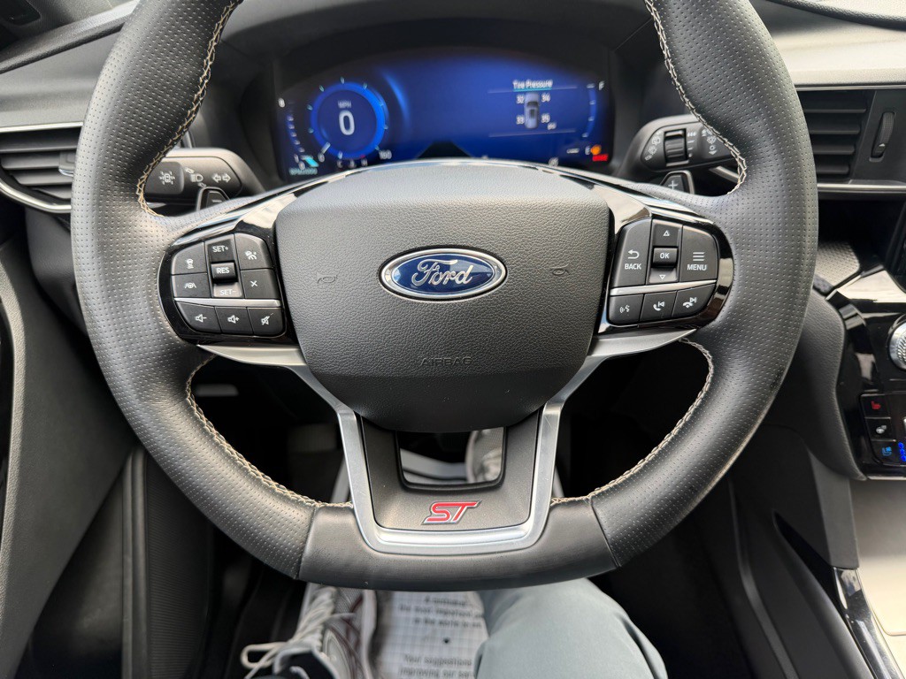 2021 Ford Explorer Image 15