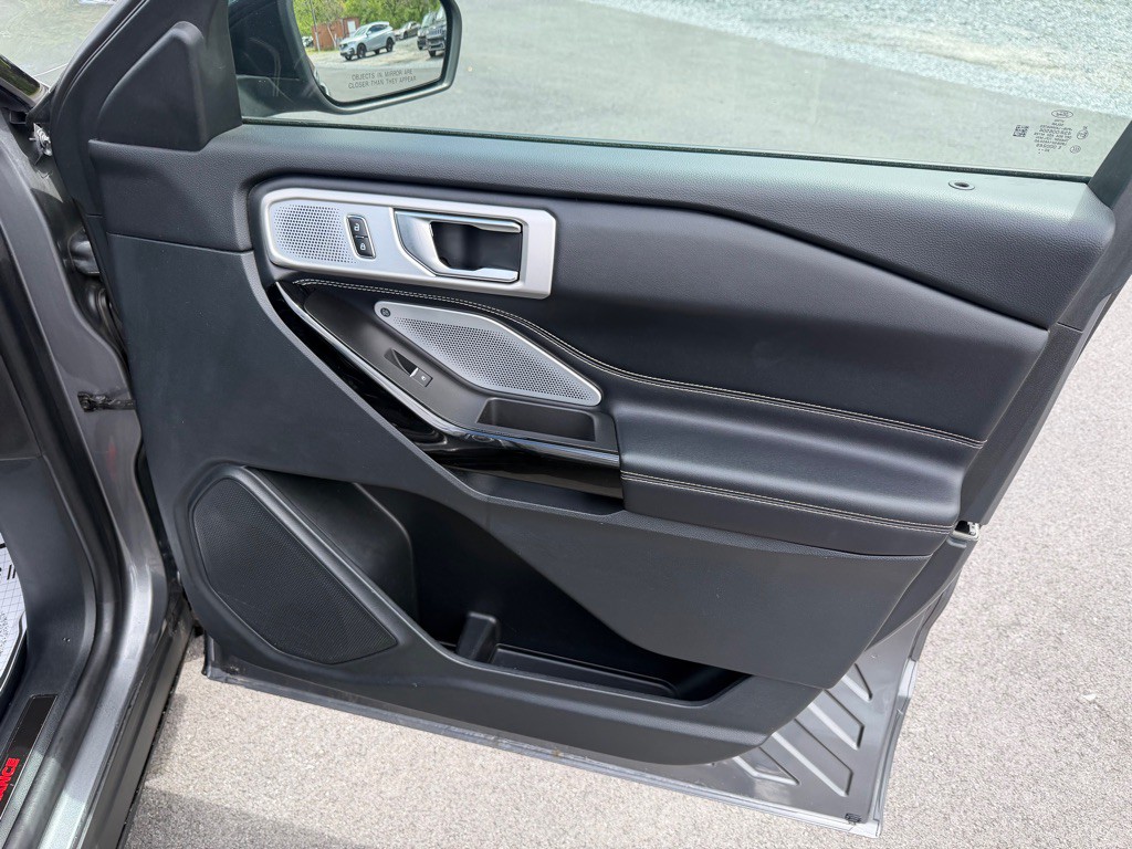 2021 Ford Explorer Image 29