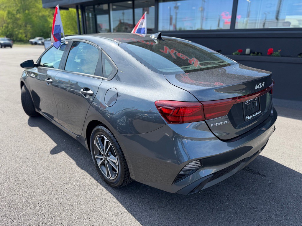 2023 Kia Forte Image 4
