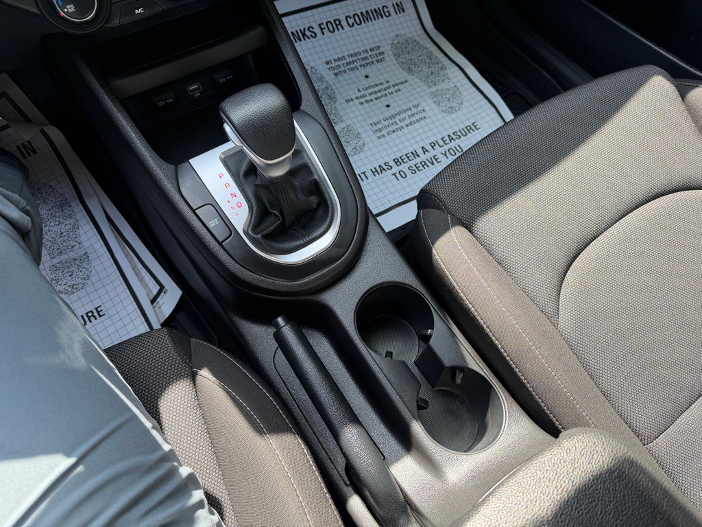 2023 Kia Forte Image 18