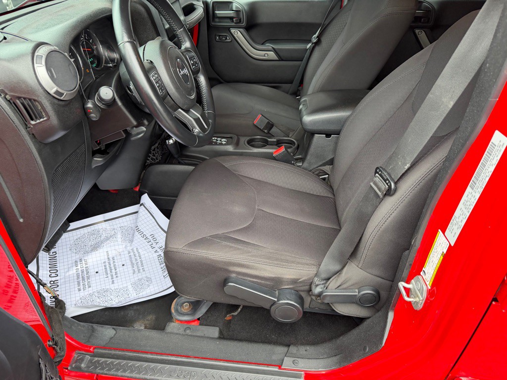 2015 Jeep Wrangler Unlimited Image 12