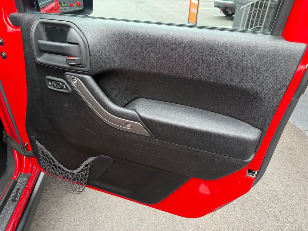 2015 Jeep Wrangler Unlimited Image 23