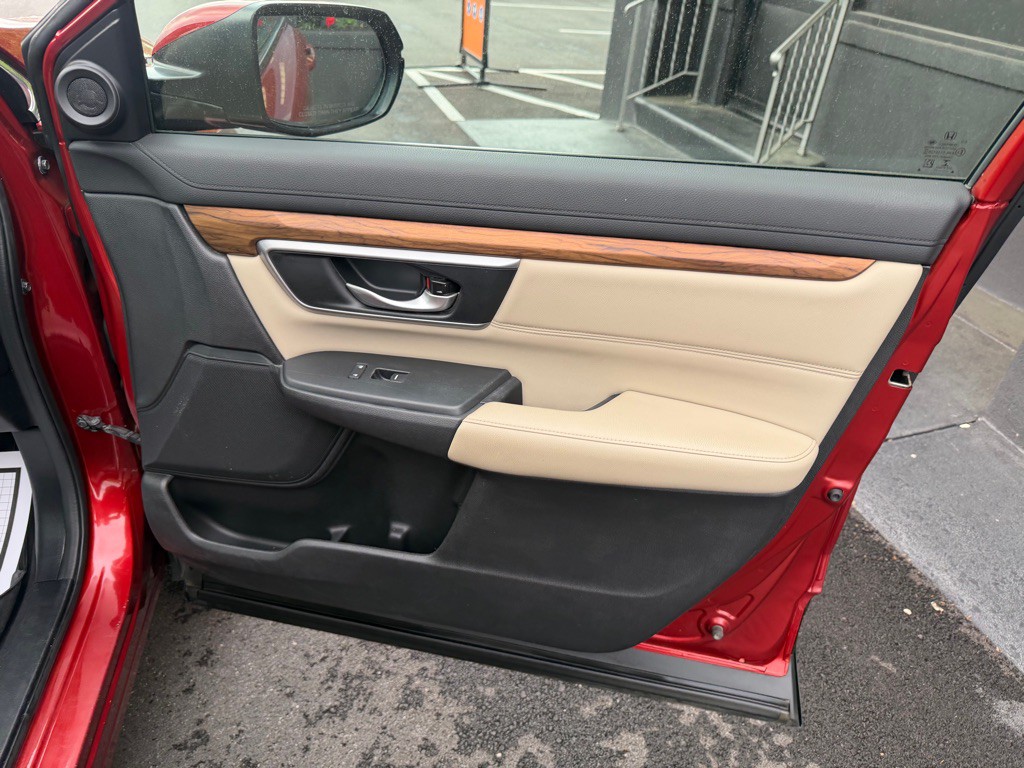 2017 Honda CR-V Image 27