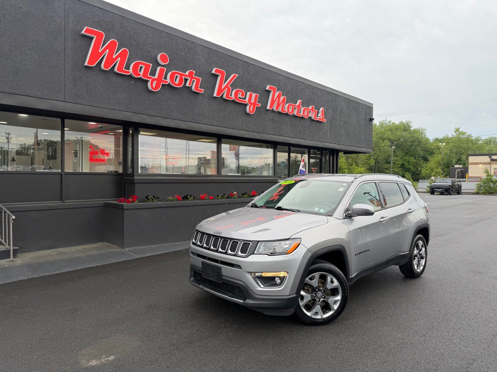 2019 Jeep Compass Image 1