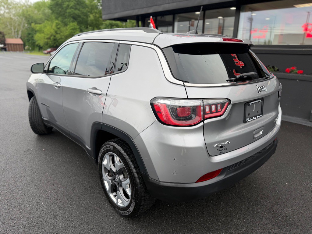 2019 Jeep Compass Image 4