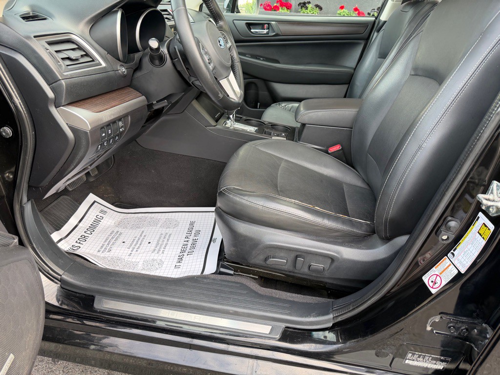 2016 Subaru Legacy Image 13