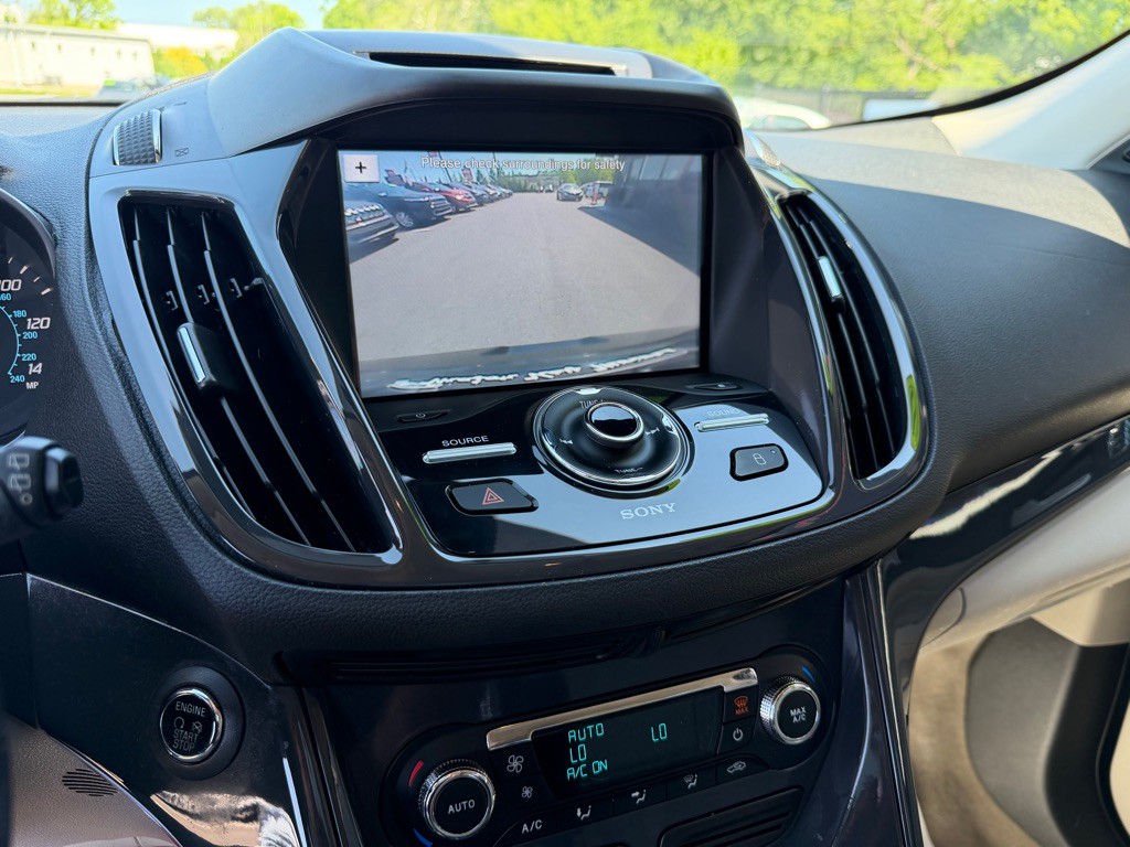 2016 Ford Escape Image 16