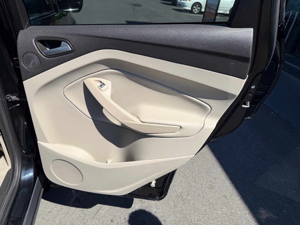 2016 Ford Escape Image 23