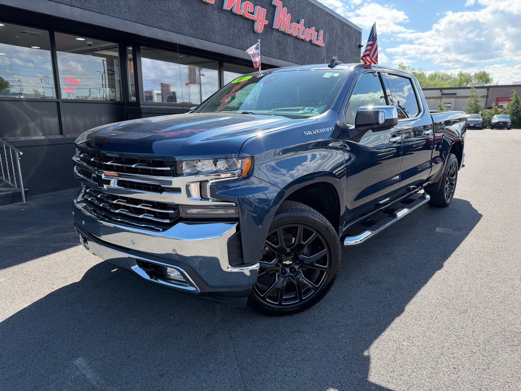 2021 Chevrolet Silverado 1500 Image 2