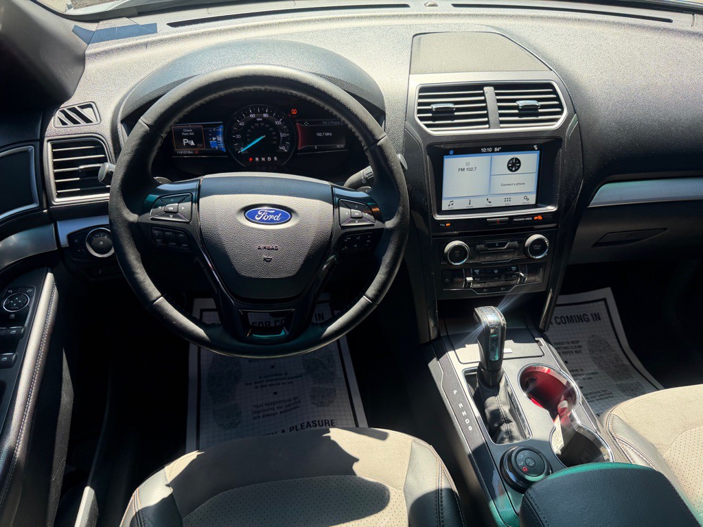 2017 Ford Explorer Image 11