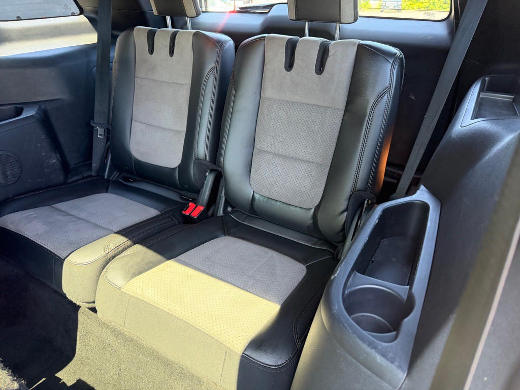 2017 Ford Explorer Image 22