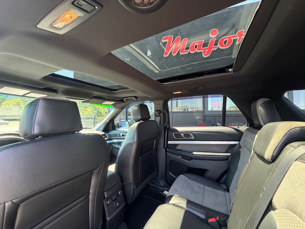 2017 Ford Explorer Image 23