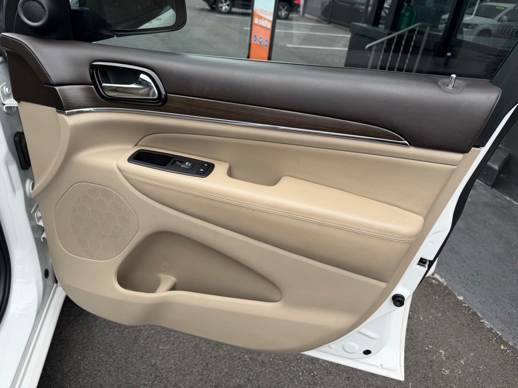 2019 Jeep Grand Cherokee Image 27
