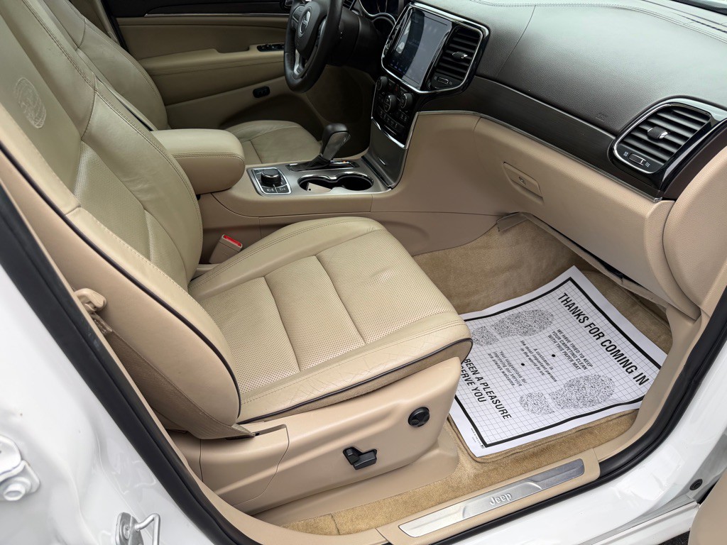 2019 Jeep Grand Cherokee Image 28