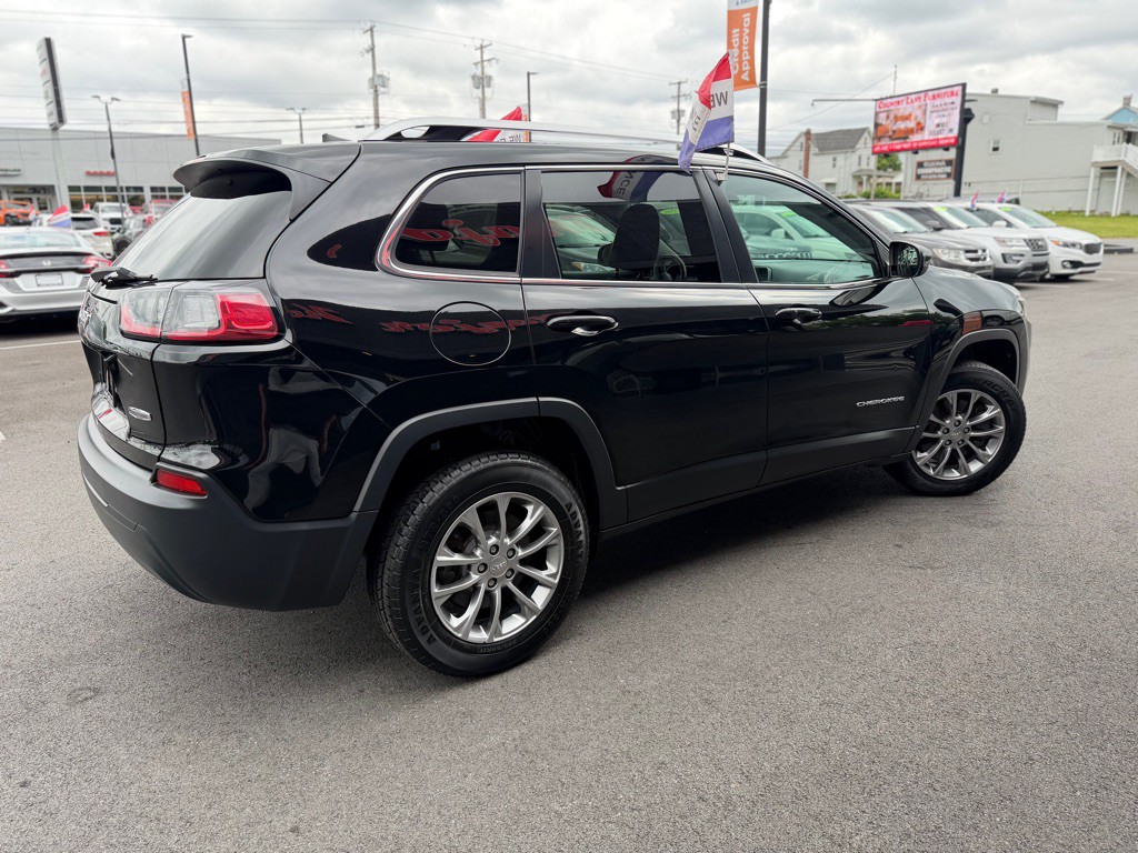 2019 Jeep Cherokee Image 7