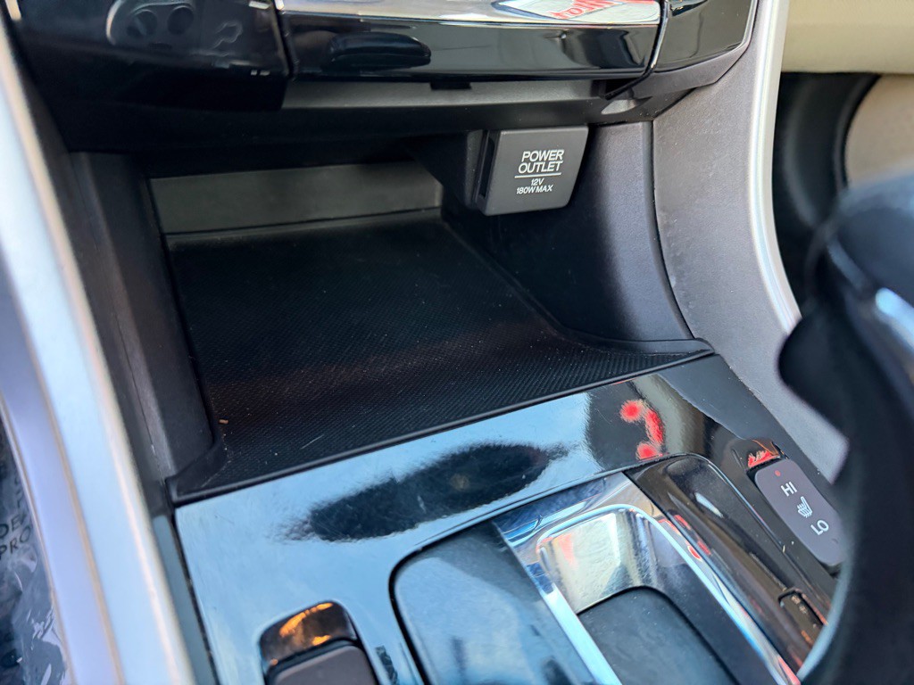 2017 Honda Accord Image 18