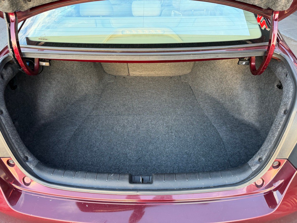 2017 Honda Accord Image 23