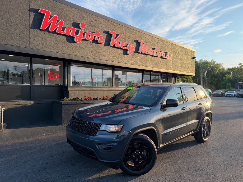 2018 Jeep Grand Cherokee Image 2