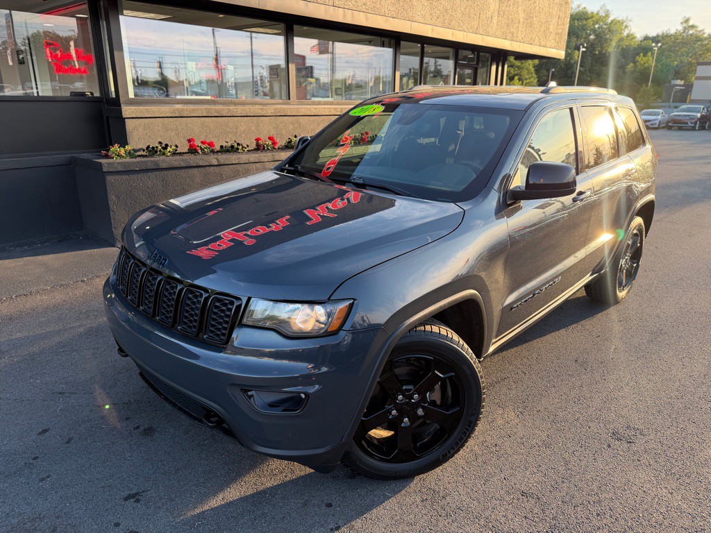 2018 Jeep Grand Cherokee Image 3