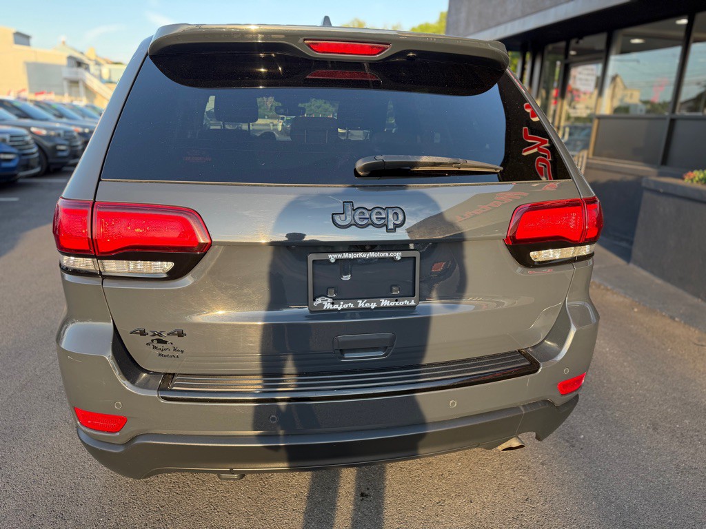 2018 Jeep Grand Cherokee Image 6