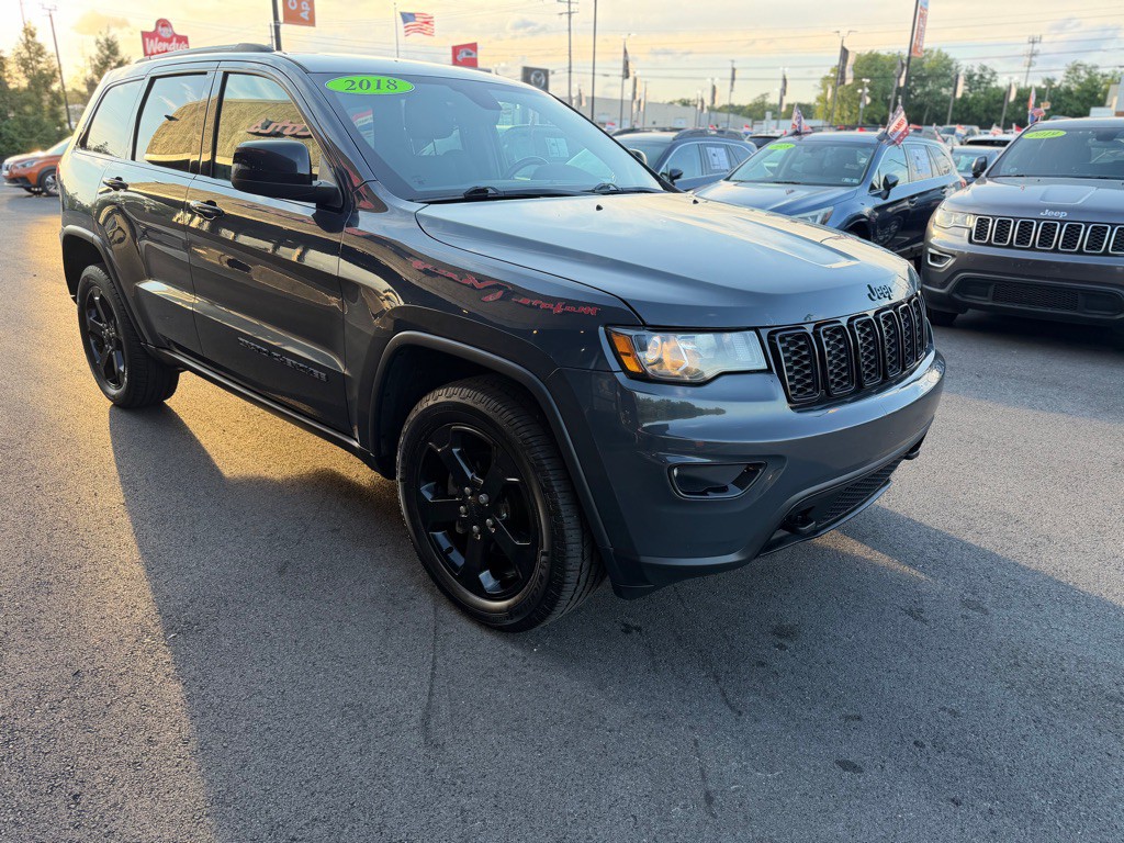 2018 Jeep Grand Cherokee Image 9