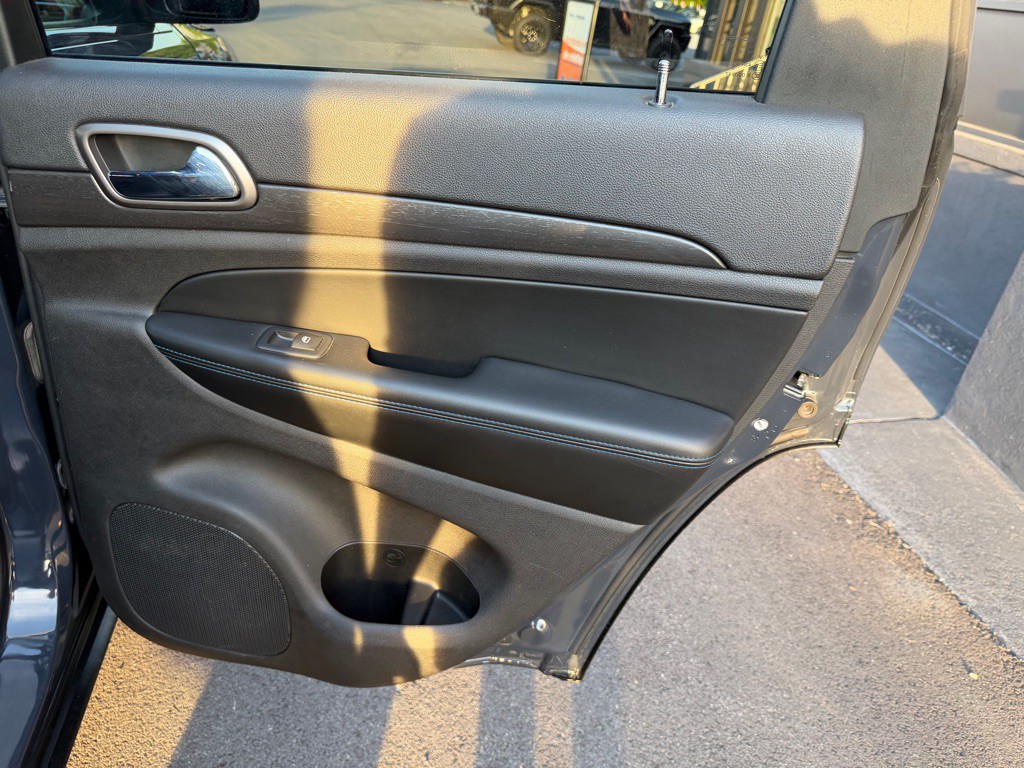 2018 Jeep Grand Cherokee Image 25