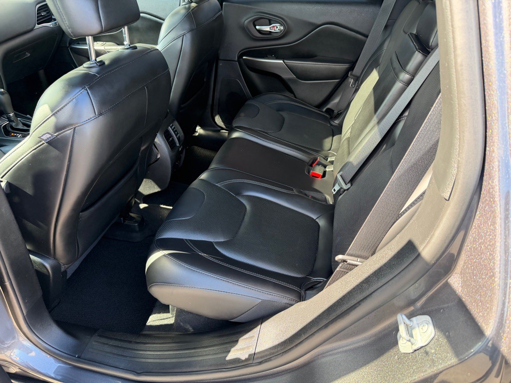 2019 Jeep Cherokee Image 21