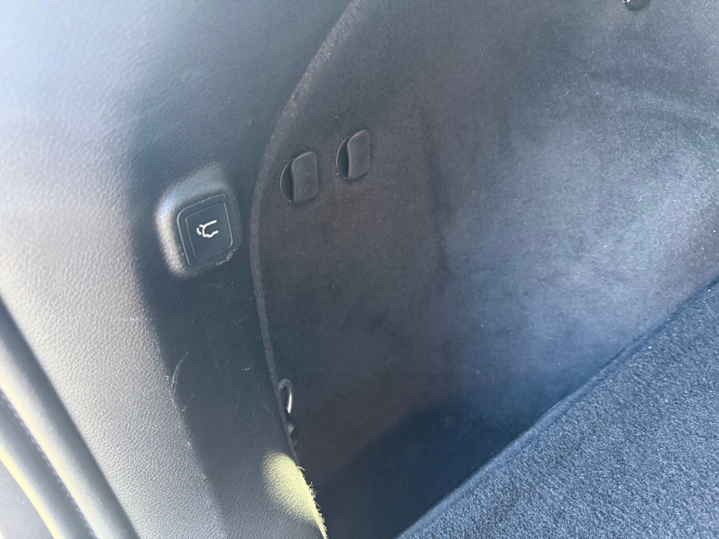 2019 Jeep Cherokee Image 27