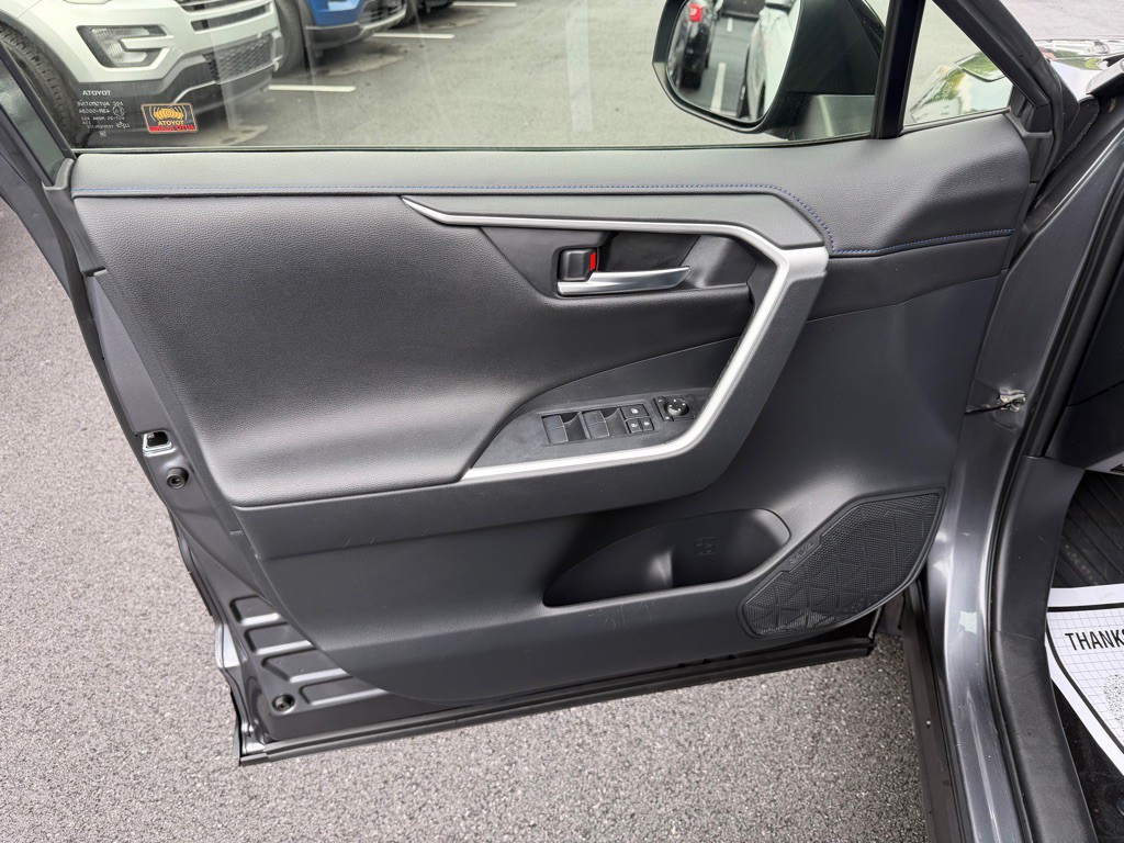 2019 Toyota Rav4 Image 12