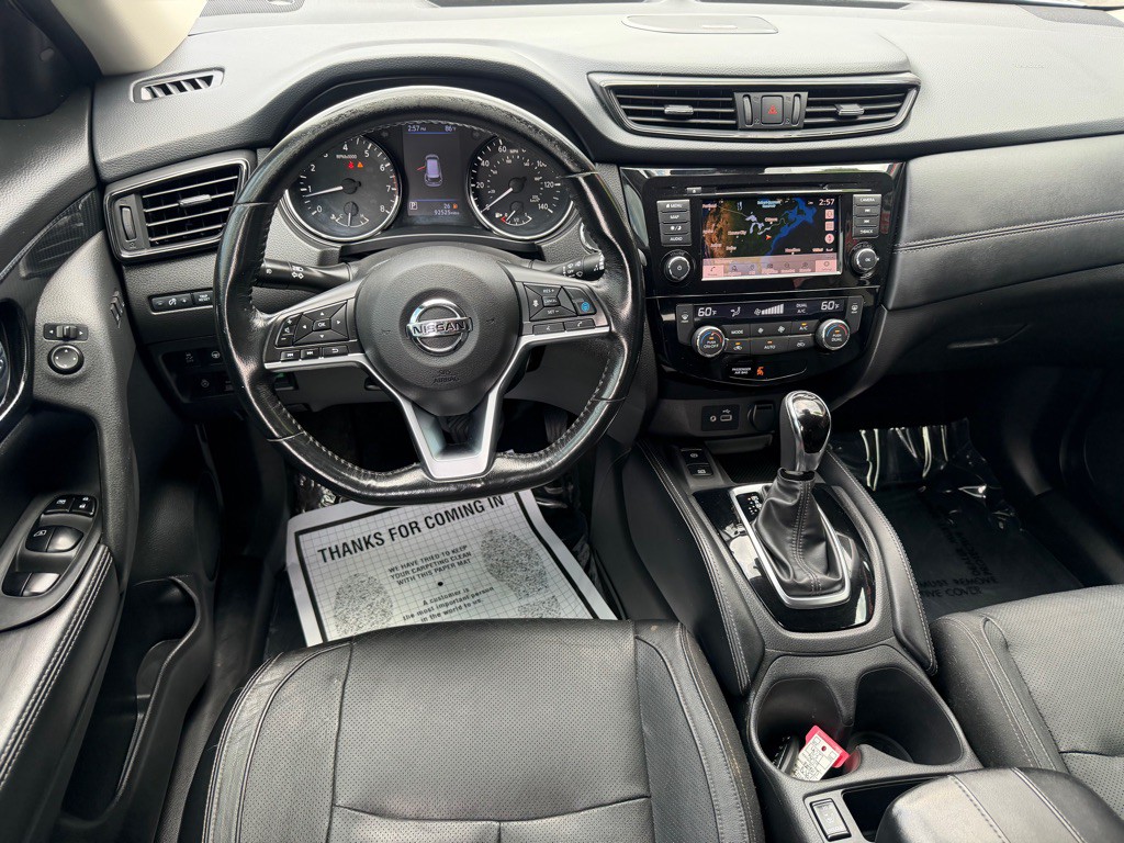 2018 Nissan Rogue Image 9
