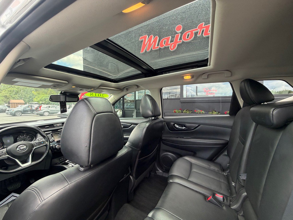 2018 Nissan Rogue Image 20