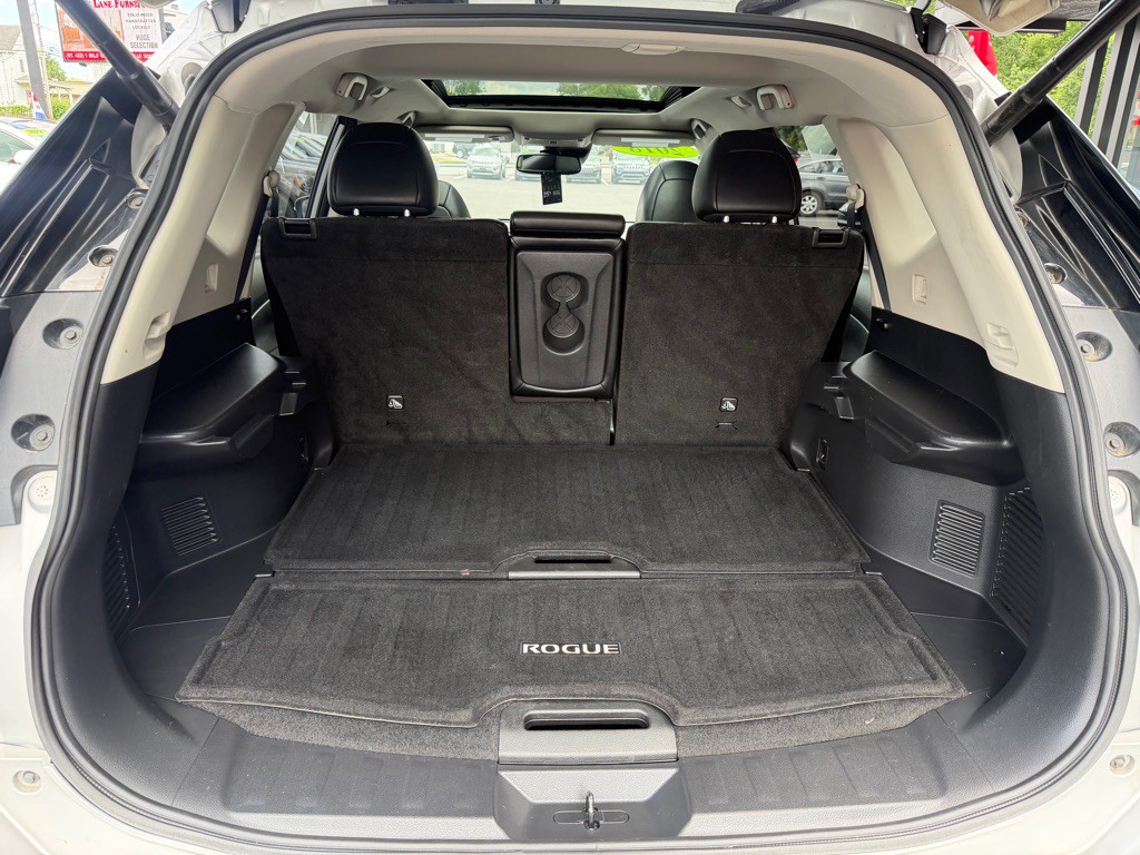 2018 Nissan Rogue Image 21