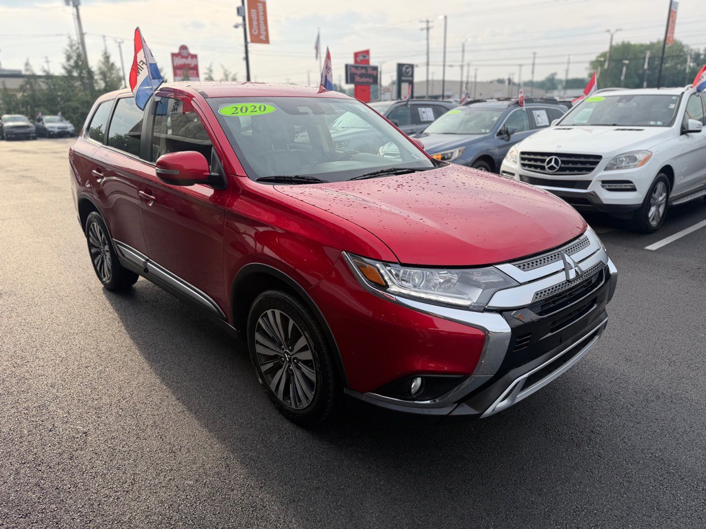 2020 Mitsubishi Outlander Image 8
