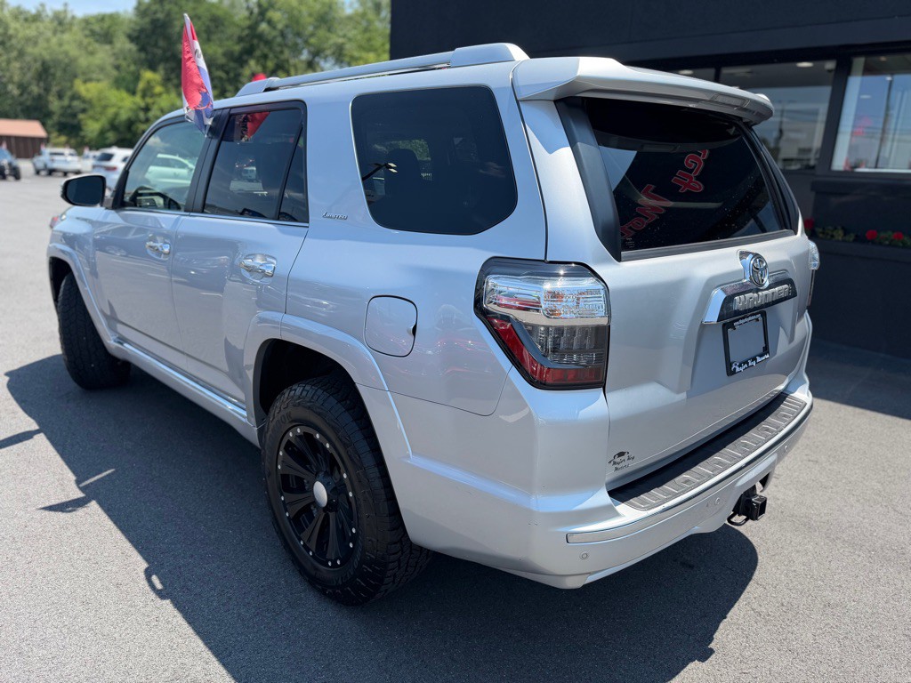 2015 Toyota 4Runner Image 4