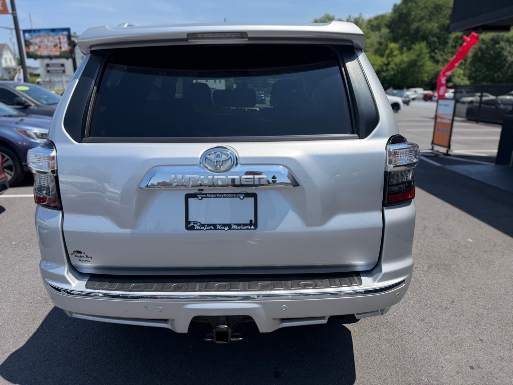 2015 Toyota 4Runner Image 5