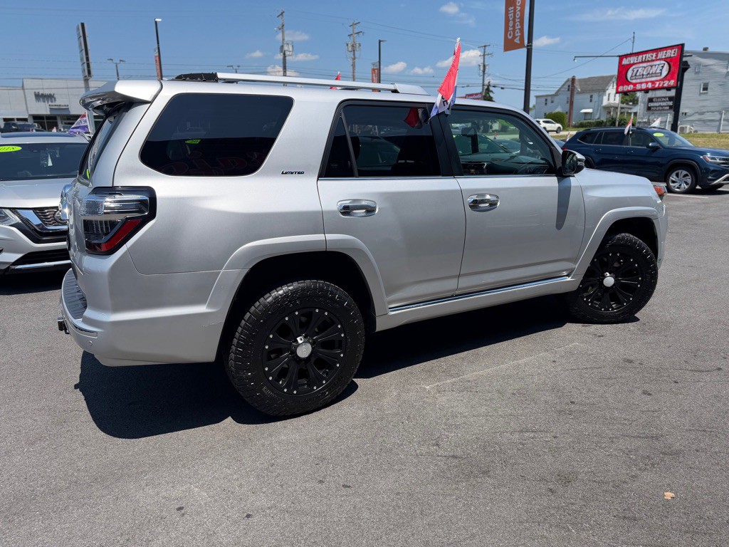 2015 Toyota 4Runner Image 7