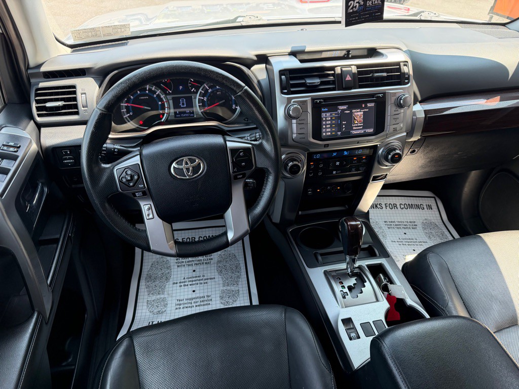 2015 Toyota 4Runner Image 11